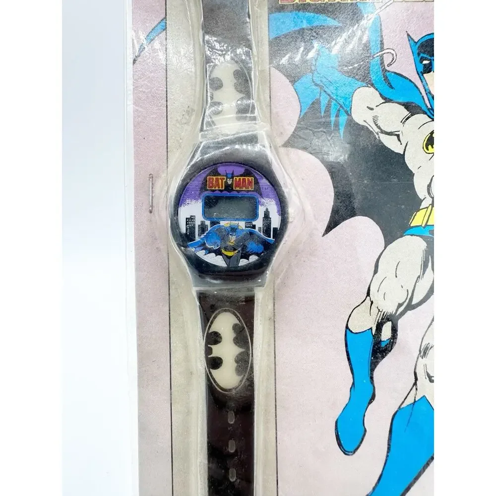 Vintage 1989 Batman LCD Digital Watch Quintel DC Comics NEW OLD STOCK SEALED